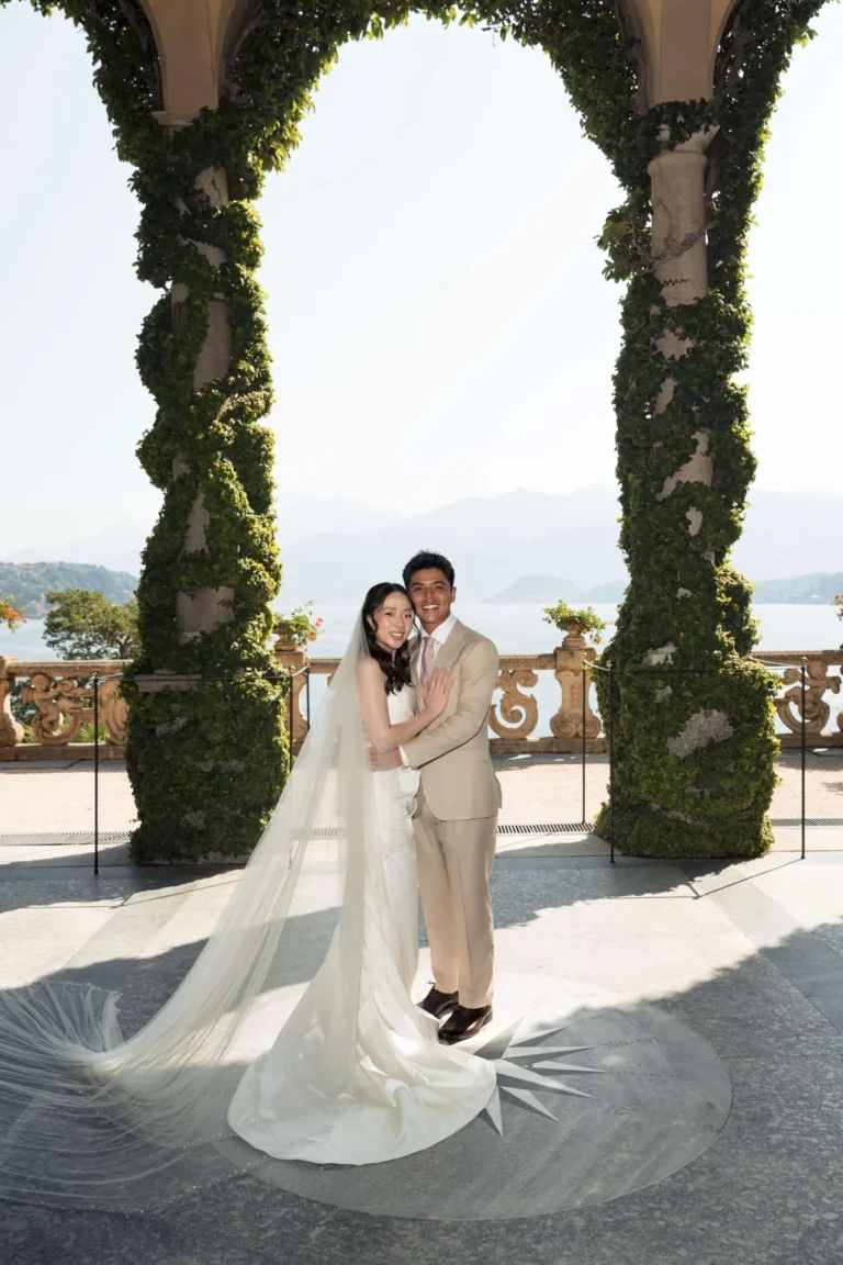 Couple under the ivy loggia of Villa del Balbianello, Lake Como