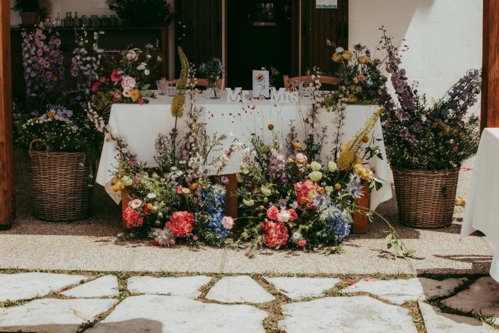 Martina and Mauro's wedding at the church of San Mamante