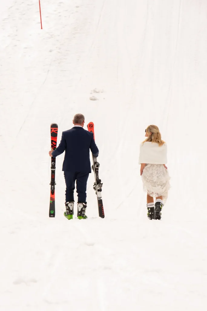 Martina and Stefano's winter wedding at Rifugio Scoiattoli, Cinque Torri